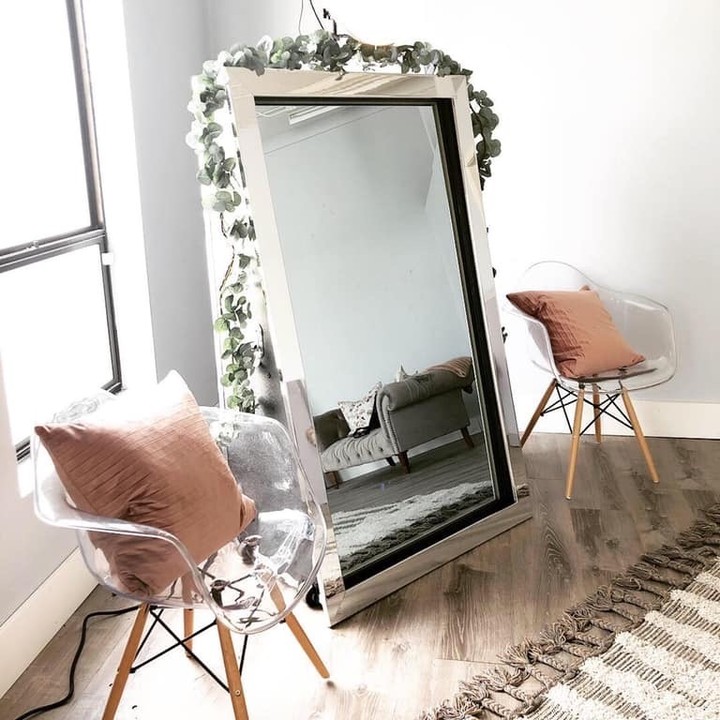 Mirror Me Interactive Photobooth