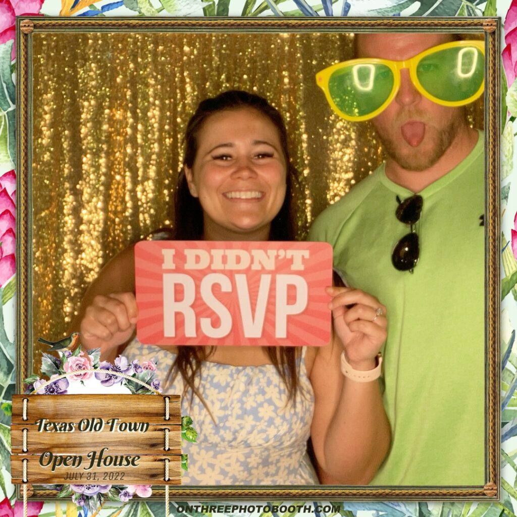 "Capture the Fun with Our 5-Star Photo Booth Service in Austin, Kyle, Buda, and San Marcos!"
