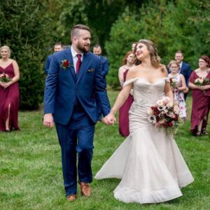 Columbus Wedding Photographer with 15 Years Experience - Let's Create Amazing Memories Together!