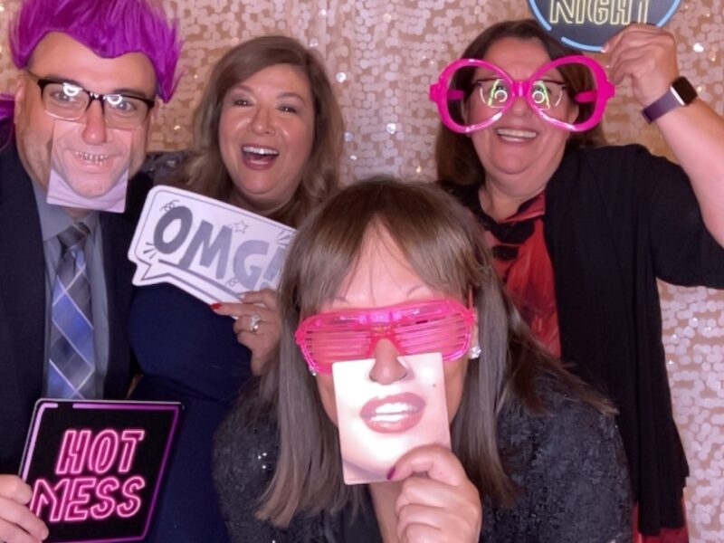 Capture the Fun: Digital Photo Booth Rentals for Unforgettable Memories! 📸