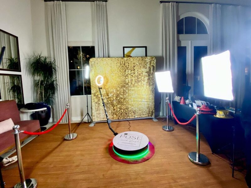 360 Photo Booth - The Ultimate Slow-Motion Video Experience for Your Event!