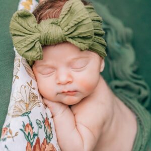 Oklahoma Newborn Photographer: Capturing the Joy of Your New Arrival