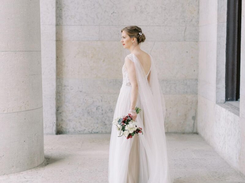 TIMELESS, ROMANTIC, FILM-INSPIRED WEDDING PHOTOGRAPHER BASED IN COLUMBUS, OHIO.