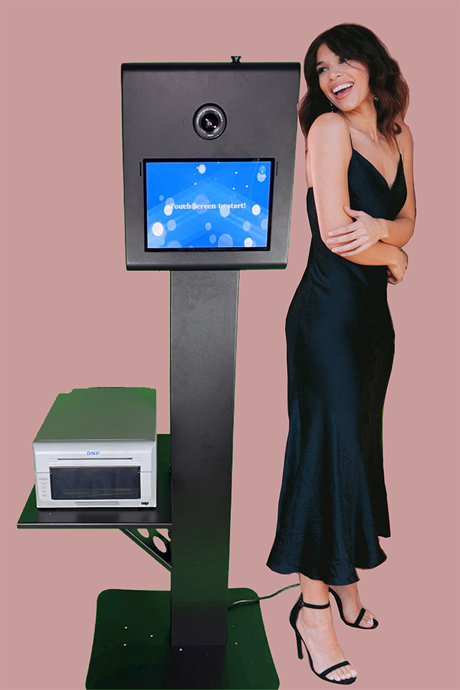 "Capture the Fun with Our 5-Star Photo Booth Service in Austin, Kyle, Buda, and San Marcos!"