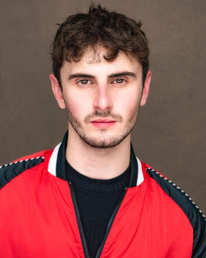 Capture the Beauty of Your Pregnancy with Our Honest and Approachable Maternity Photography! Let Us Create an Exciting and Personal Representation of You and Your Journey.