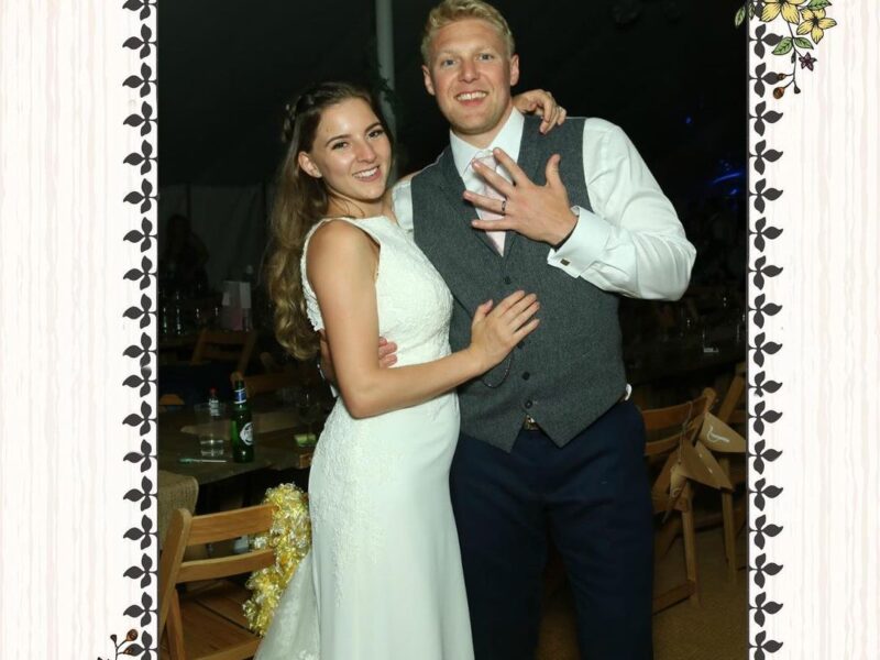 Step into the Magic with Our Interactive 5ft Touch Screen Mirror Photo Booth!