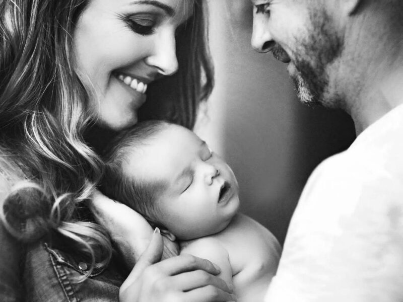 Capturing Precious Family Moments: A Photographer Inspired by Parenthood