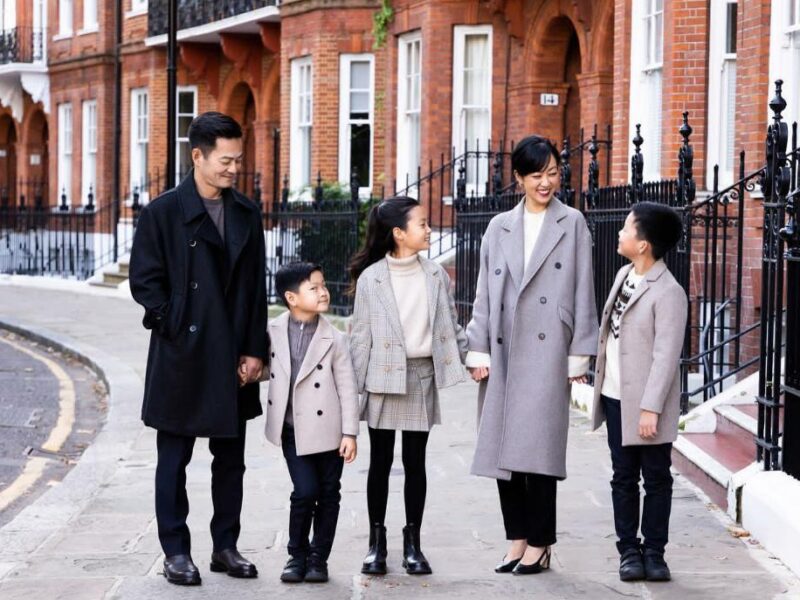 Authentic Family Photography in London: Let Me Tell Your Story Without Poses!