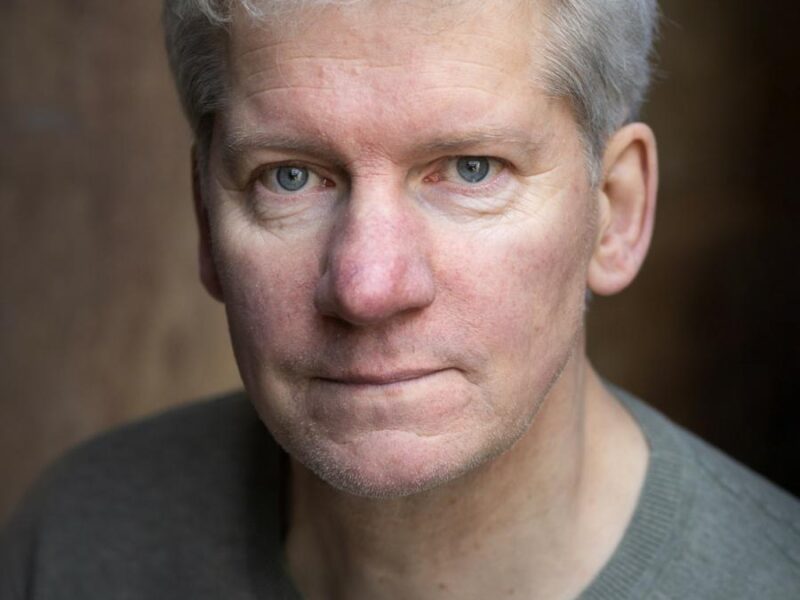 Get Noticed with Authentic Headshots by an Experienced Photographer with 30 Years of Specialization in Headshots - Your Headshot is Your Passport to Auditions!