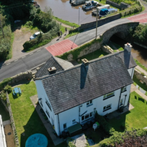 Engage Your Buyers with Stunning Walkthrough Property Videos in London Area | Ideal for Holiday Lettings, Venues & Hotels