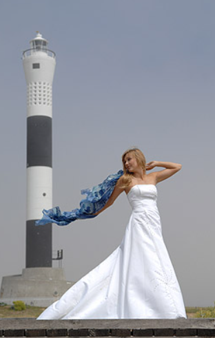 Capture Lasting Memories with Post-Wedding Photography: Trash the Dress Edition