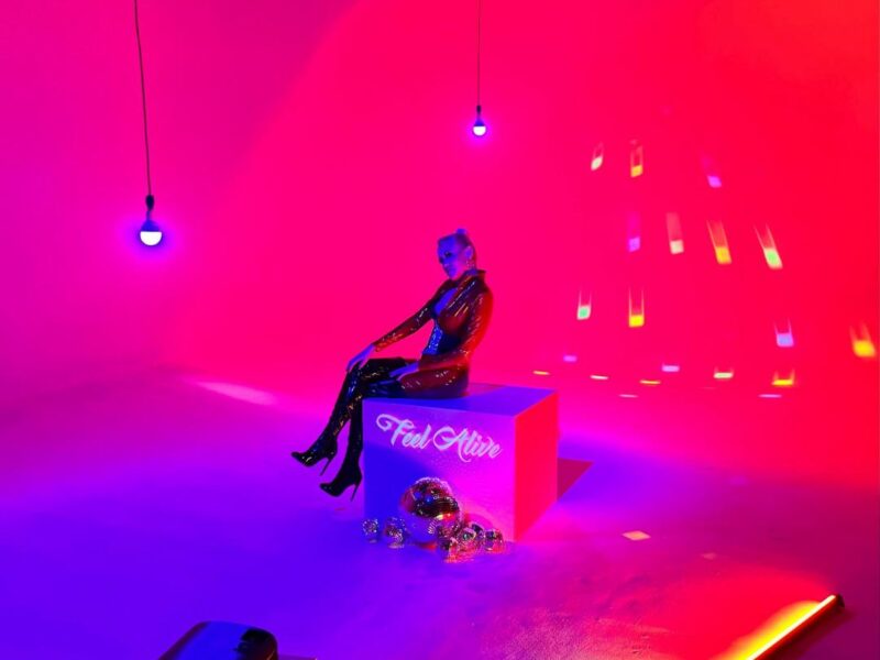 Experience meets passion: Elevate your music with our creative video production team