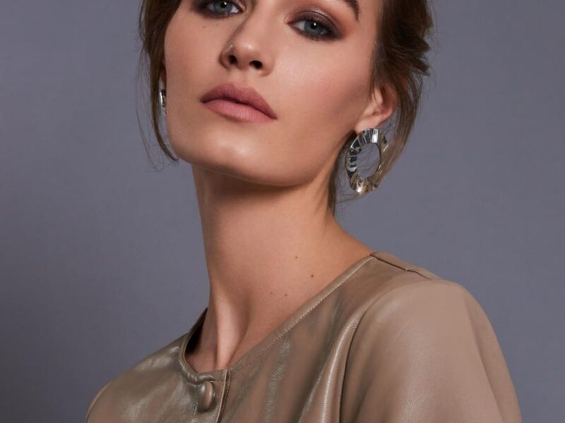 Capturing Your Beauty: Award-winning Beauty and Glamour Photographer based in North East London