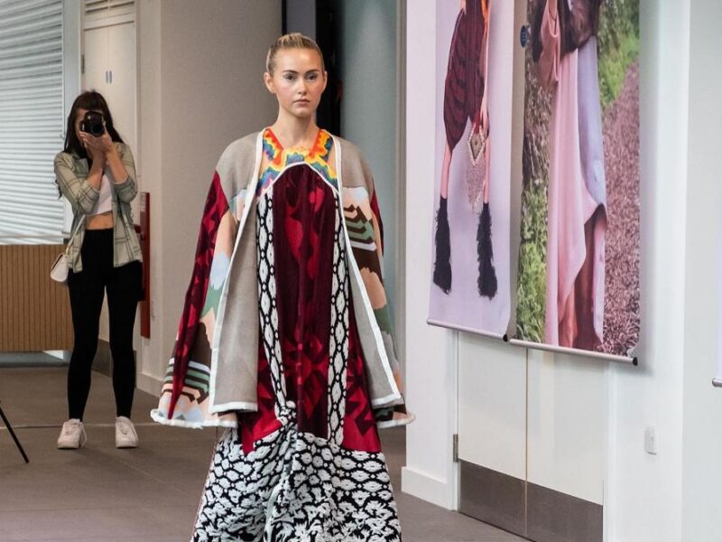 15 Years of Expertise in Runway Photography: Creative and Passionate Professional in London