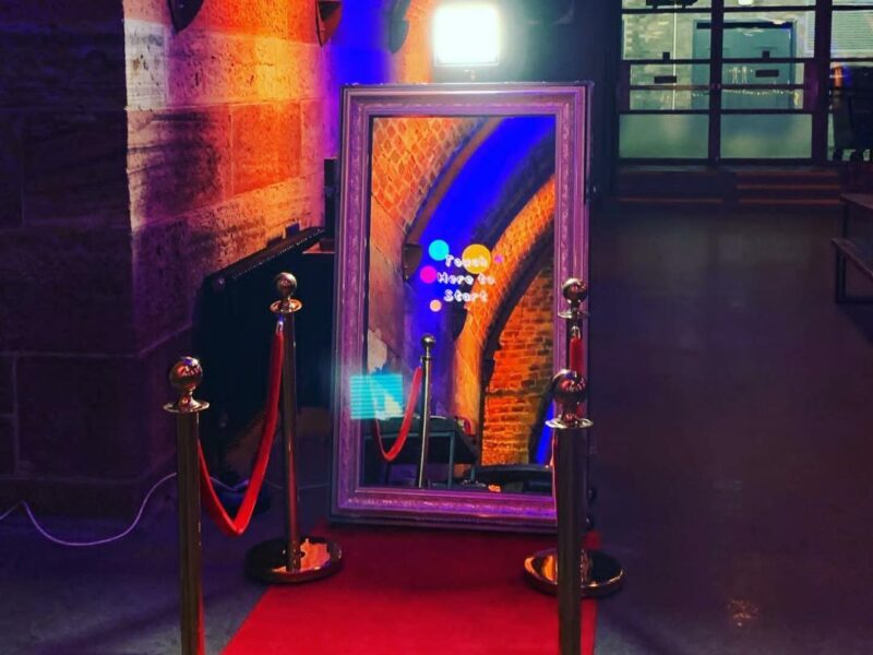Reflect on Memories with our Magical Mirror Photo Booth - Perfect for Weddings, Corporate Events, and Parties!