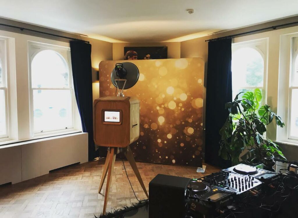 Get the party started with our modern free-standing photo booth! Perfect for any event, our booth produces stunning studio quality images and prints them on site for a lasting memento of the occasion.