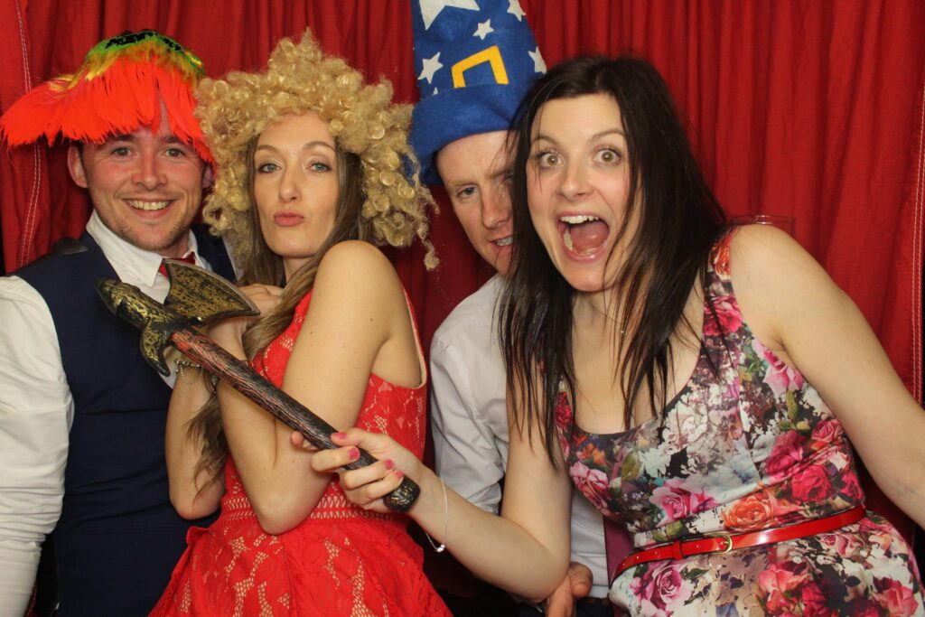 The Superb Selfie Pod