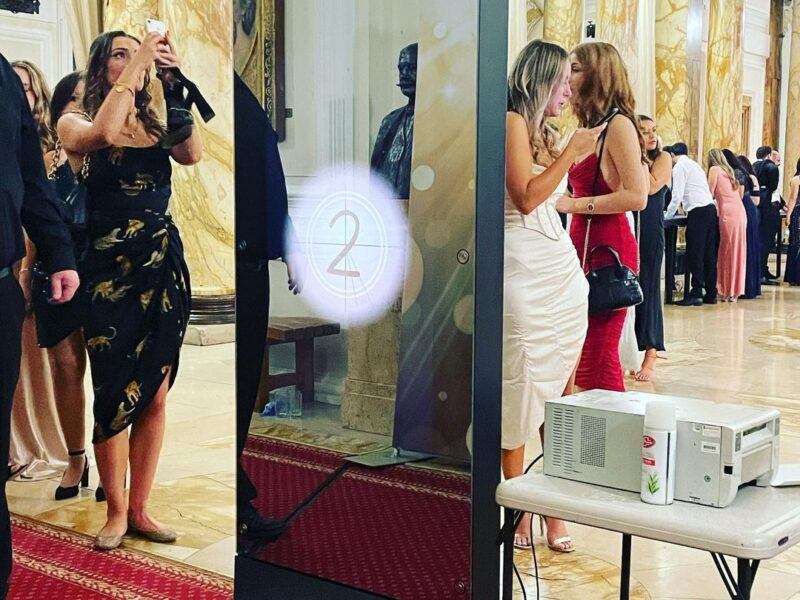 Reflecting Perfection: The Infinity Magic Mirror - Elevate Your Event with Unforgettable Experiences!