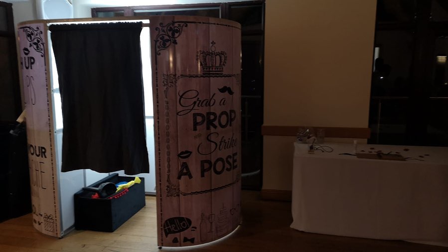 The Super Cool Retro Magic Mirror... (Its the only 1 in Wales too!)