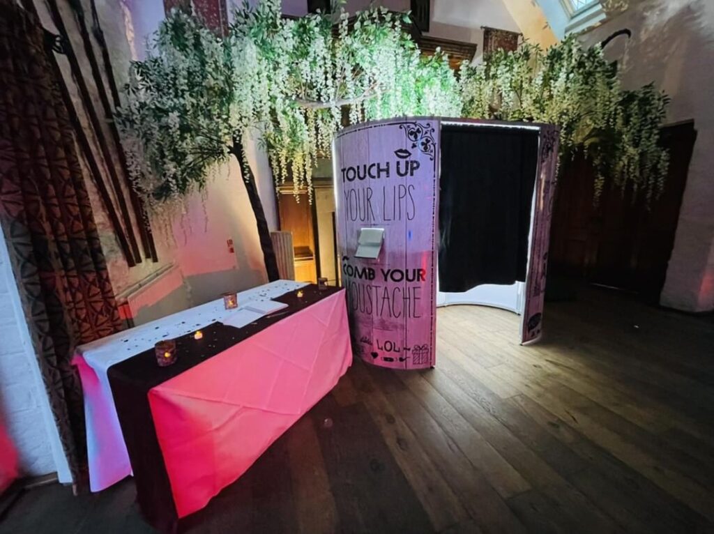 The Super Cool Retro Magic Mirror... (Its the only 1 in Wales too!)