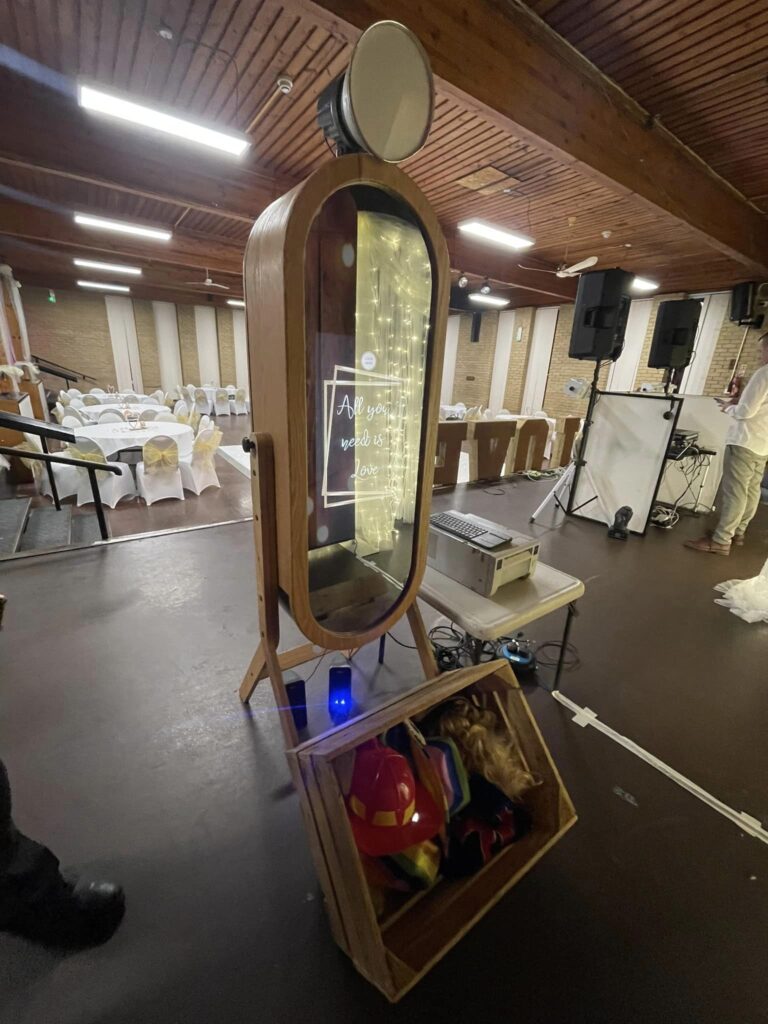The Super Cool Retro Magic Mirror... (Its the only 1 in Wales too!)