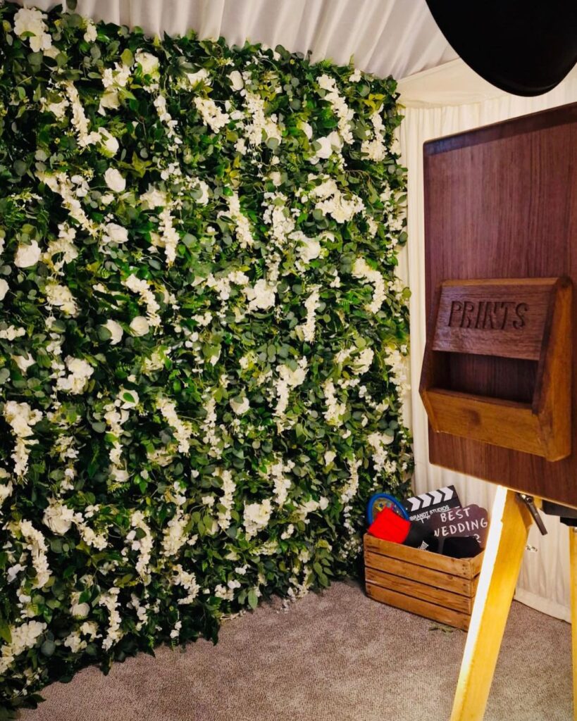 V-Box Digital Photobooth