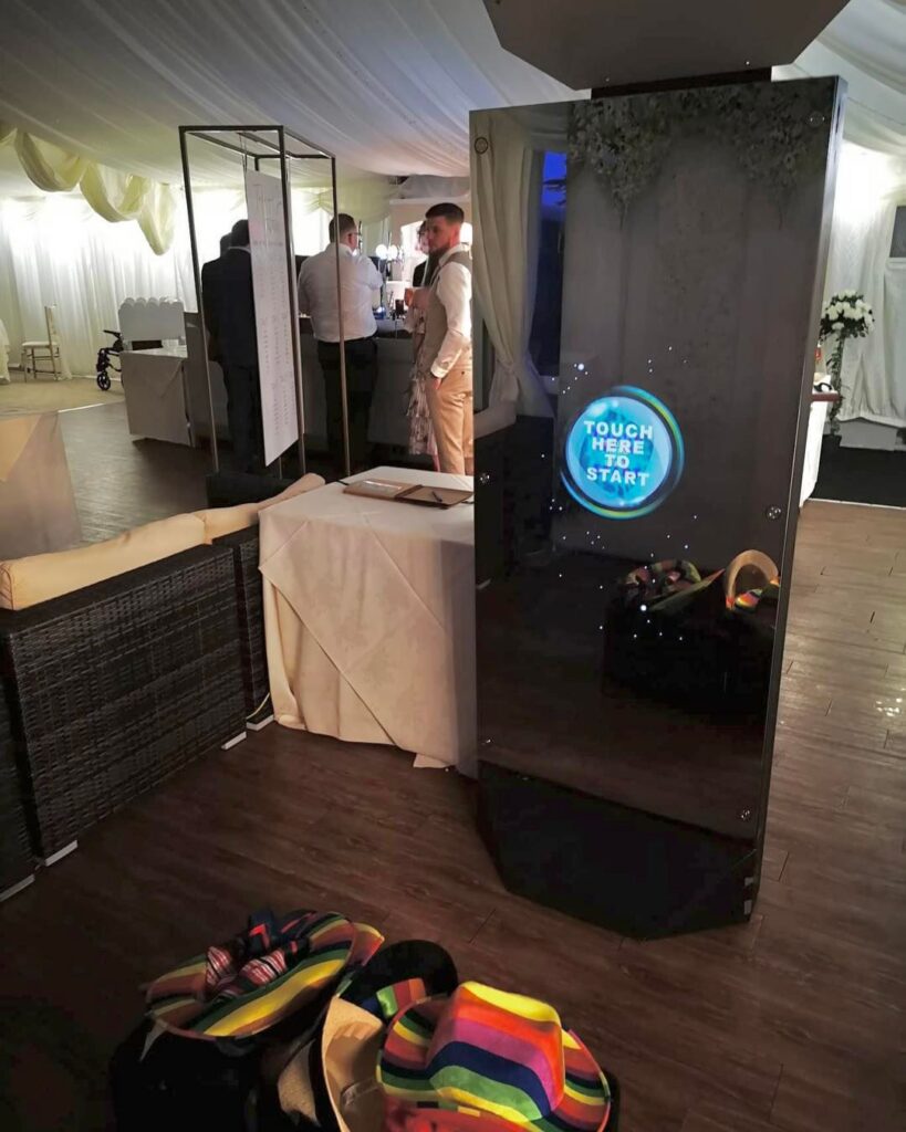 Reflecting Perfection: The Infinity Magic Mirror - Elevate Your Event with Unforgettable Experiences!