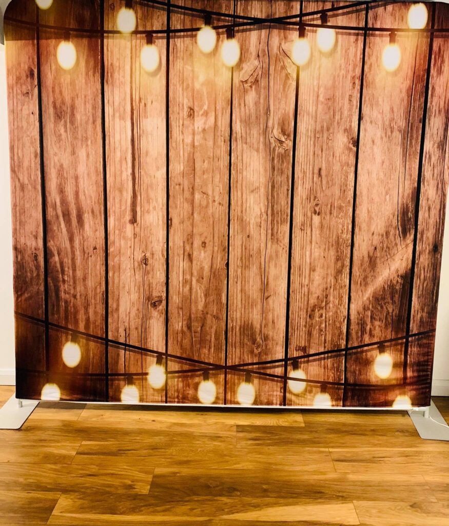 The Superb Selfie Pod