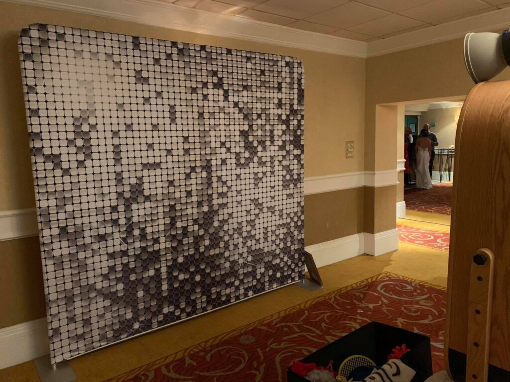 The Superb Selfie Pod