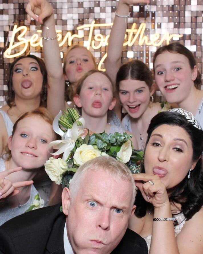 V-Box Digital Photobooth