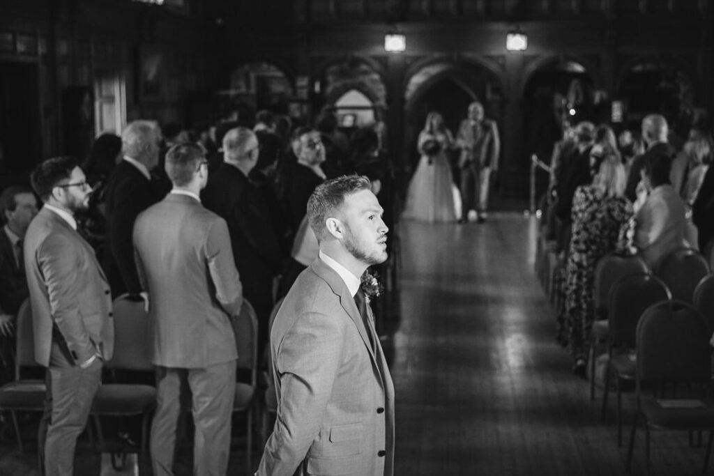 Candid wedding photography with no cheese