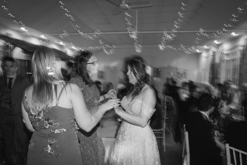 Candid wedding photography with no cheese