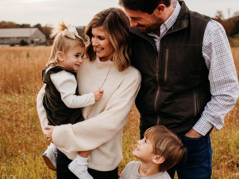 Capture Your Family's Unique Personality - Cherish Memories for a Lifetime!"
