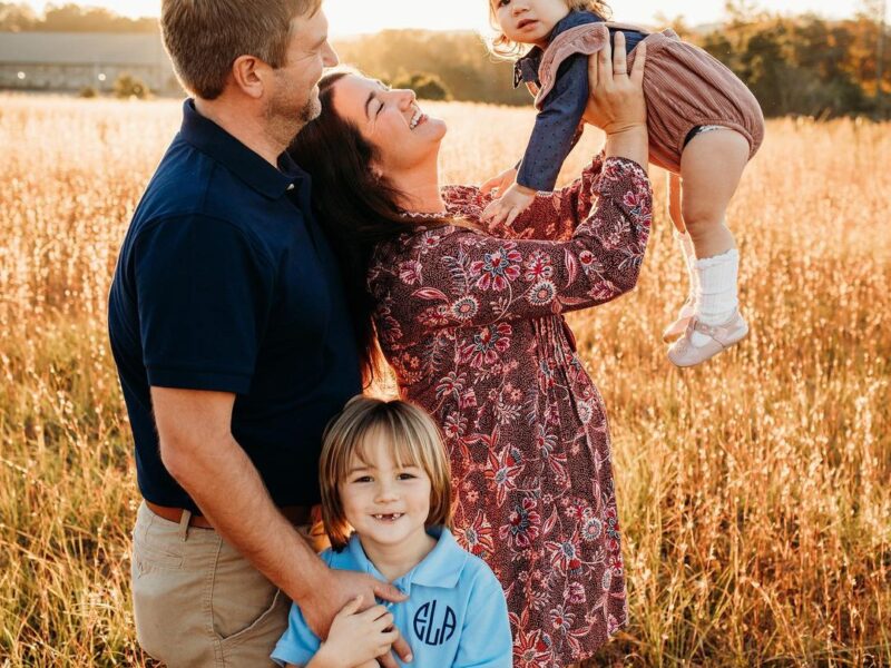 Capture Your Family's Unique Personality - Cherish Memories for a Lifetime!"