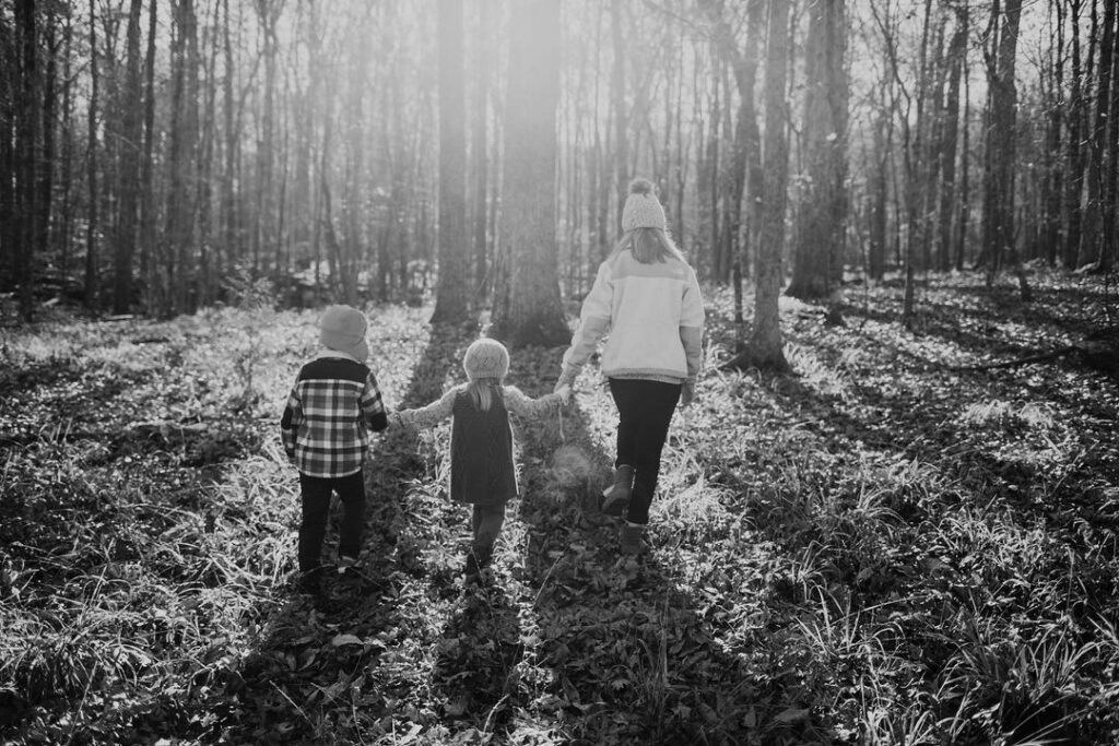 Capture Your Family's Unique Personality - Cherish Memories for a Lifetime!"