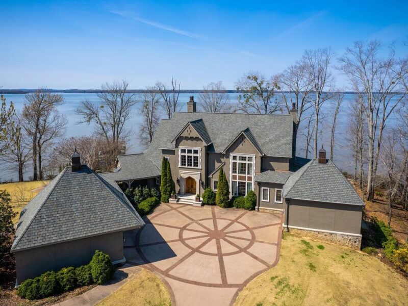 Professional Real Estate Photography to Make Your Listings Shine