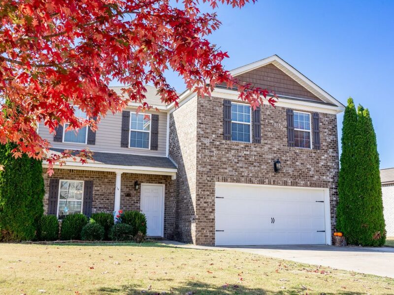Turning properties into masterpieces with professional real estate photography.