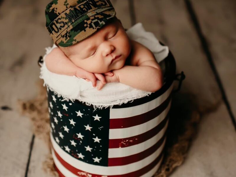 Artistic Newborn & Family Portraits: Relax and Let Us Do the Work! 13 Years of Experience and a Studio Full of Props for Unique Photos.
