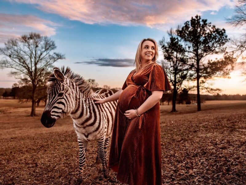 Capture Your Maternity Memories with Me - Michaela, Your Personal Photographer"