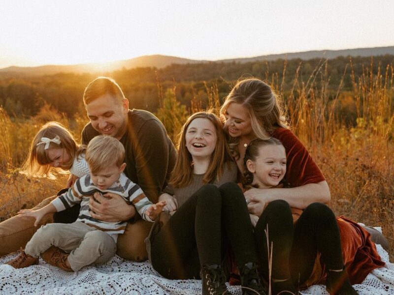 Capture Your Family's Unique Personality - Cherish Memories for a Lifetime!"
