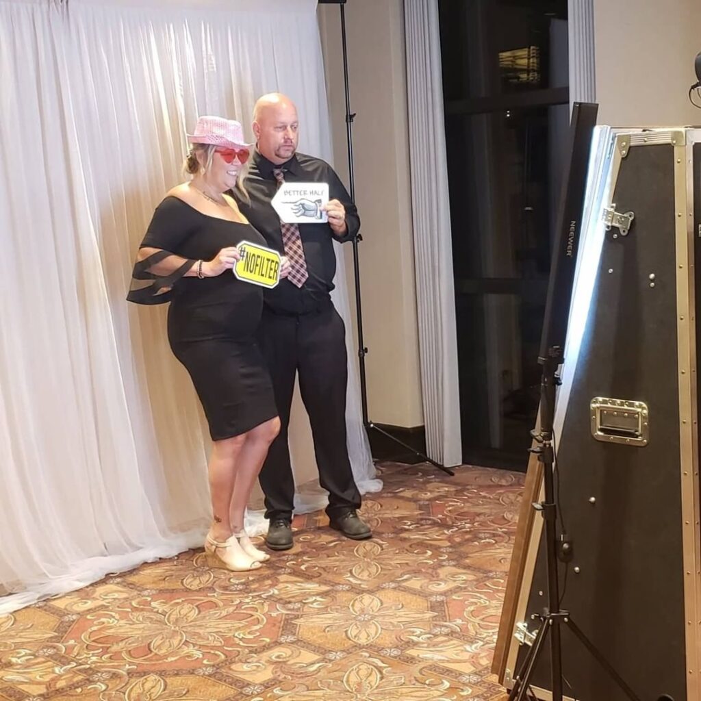 Mirror Booth - Add a Touch of Magic to Your Event