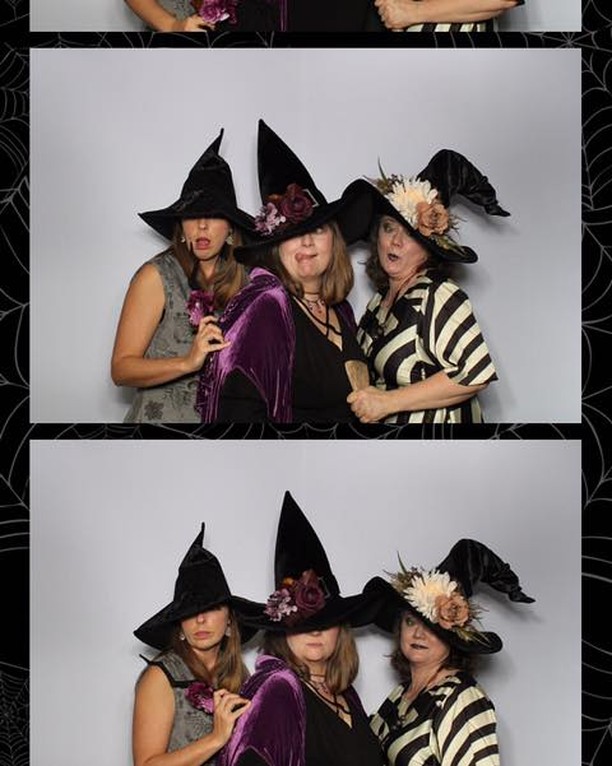 Mirror Booth - Add a Touch of Magic to Your Event