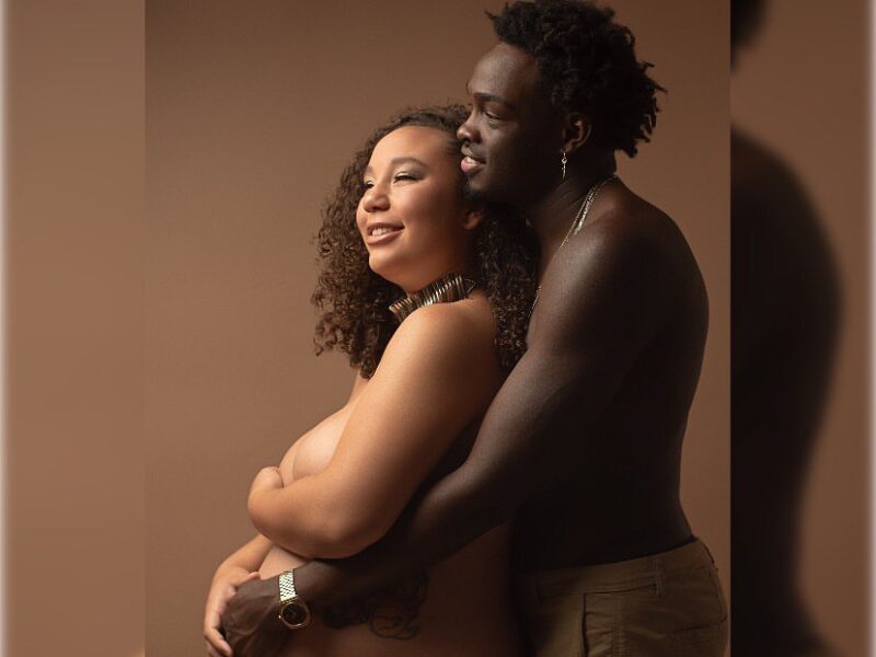 Personalized Portrait Sessions: Wardrobe Design, Hair & Makeup, and Guided Posing