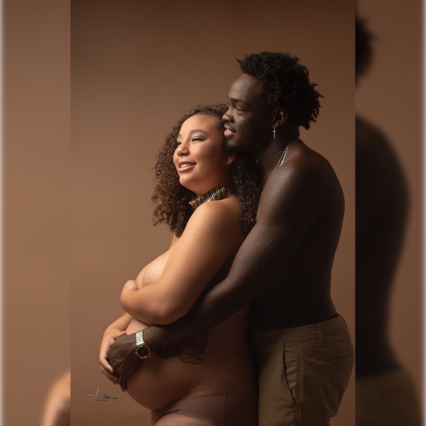 Personalized Portrait Sessions: Wardrobe Design, Hair & Makeup, and Guided Posing