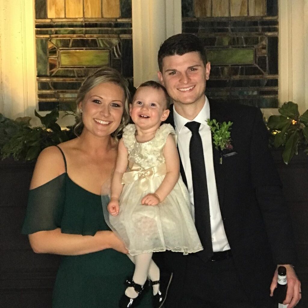 Roaming Photo Booth - Capture the Moment Anywhere, Anytime!