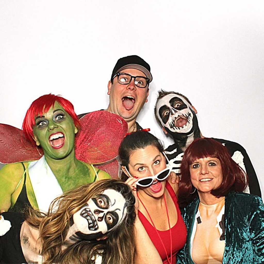 Mirror Booth - Add a Touch of Magic to Your Event