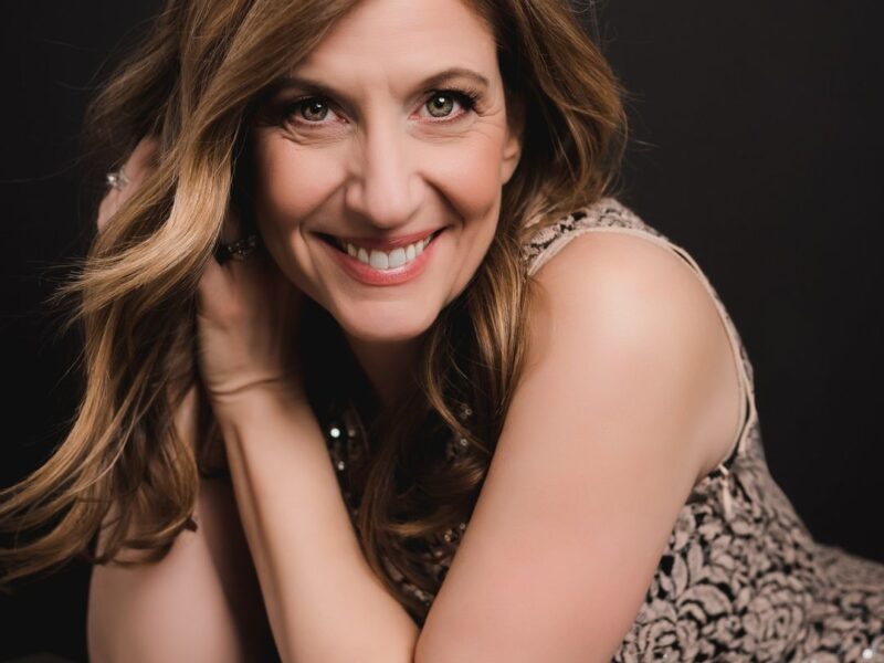 Personalized Portrait Sessions: Wardrobe Design, Hair & Makeup, and Guided Posing