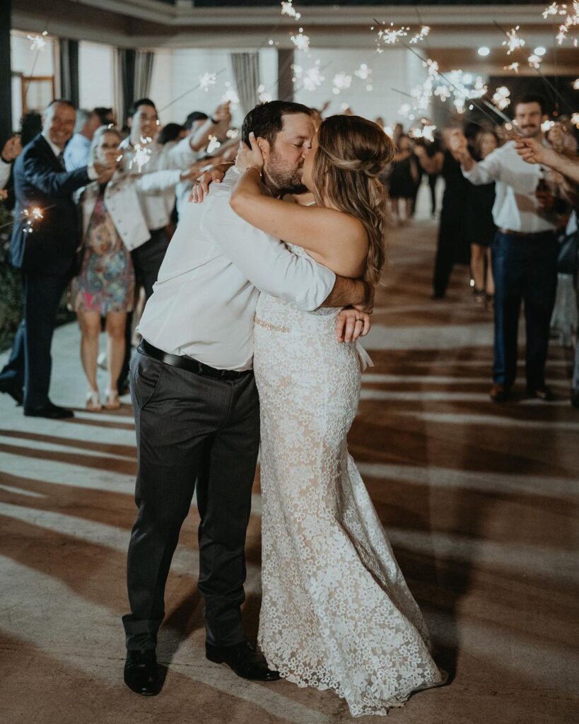 Capturing Moments of Love: Portrait & Wedding Photography in Texas