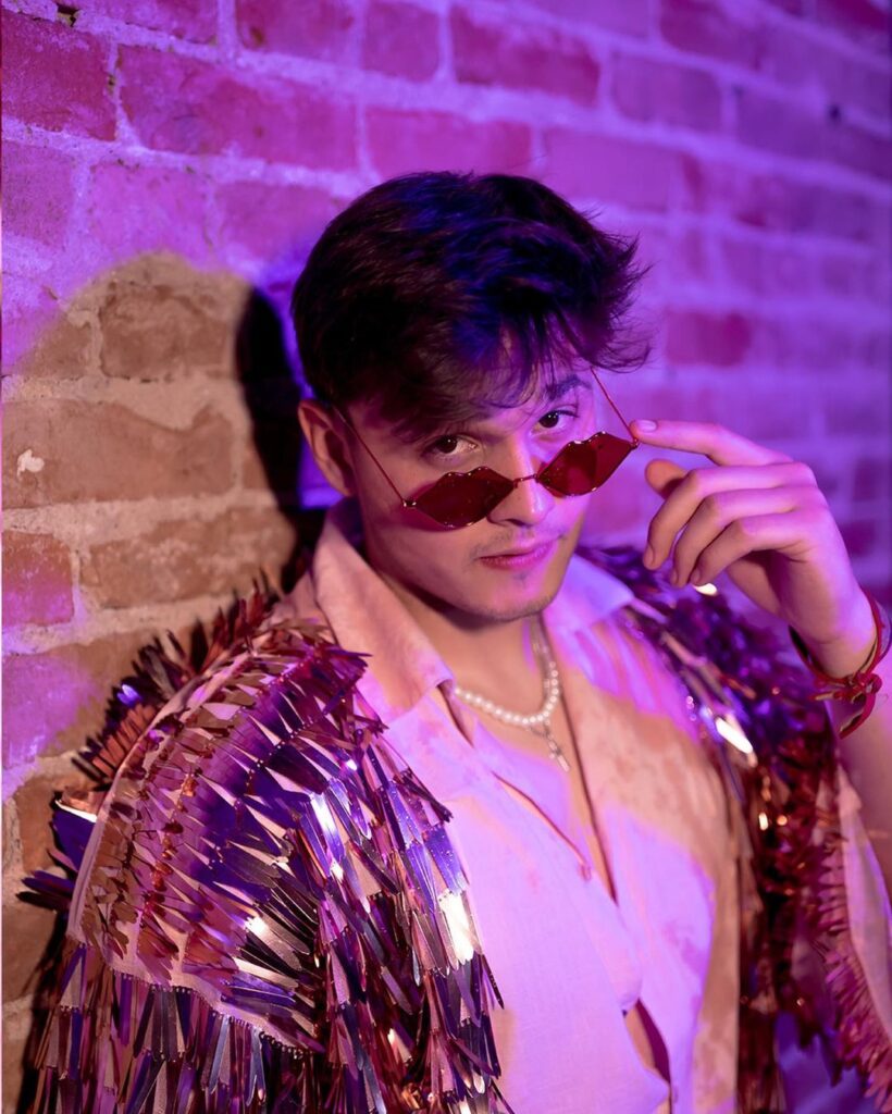 💗 A Modern Photo Booth Experience 🤘🏼 Bringing the Funk into the Southwest 🤍 Weddings | Events | Parties 📍 Serving Santa Fe + Albuquerque