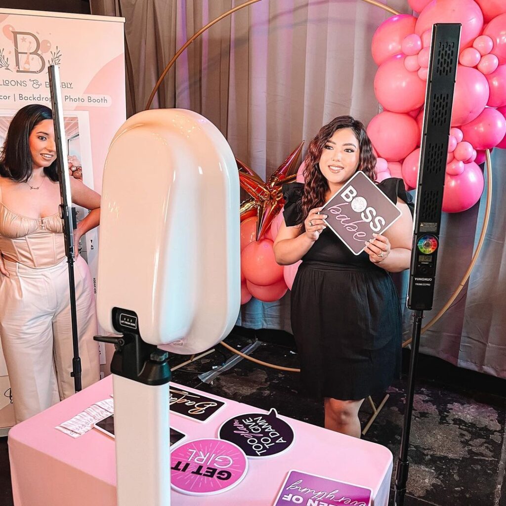 Party in Style with Our Digital and Eco-Friendly Social Booth - Perfect for Any Event!